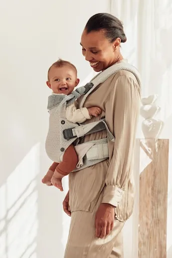 BabyBjörn Baby Carrier Harmony 3D Mesh