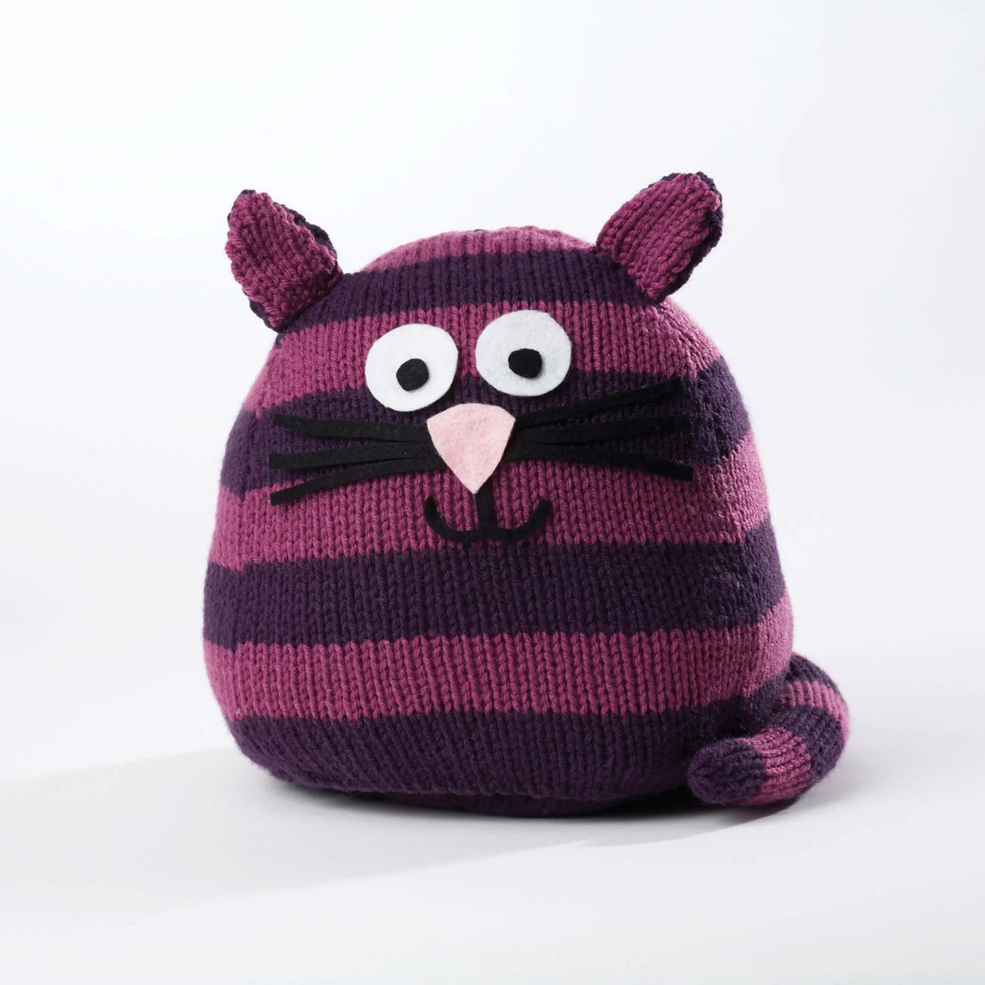 Bernat Knit Fat Cat Toy